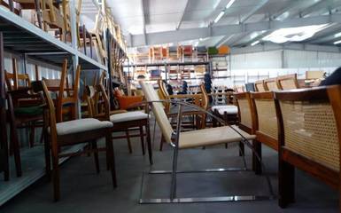 舊物新潮 年輕人為何鐘情于舊家具？