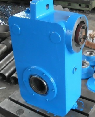 深度解析qs25、qsc25、qc10與qsc12系列減速機 特性、應用與選型指南